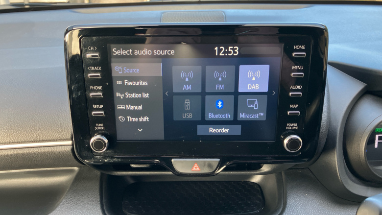 Toyota Yaris 1.5 Hybrid Design 5dr CVT Hybrid Hatchback